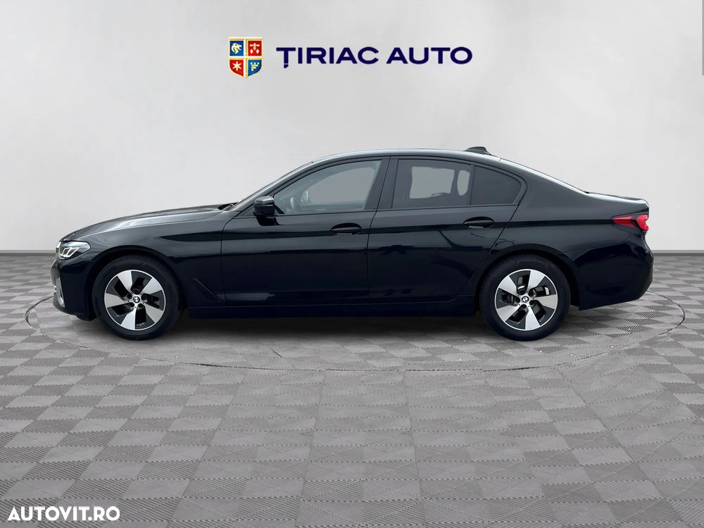 BMW Seria 5 520d xDrive AT MHEV - 3