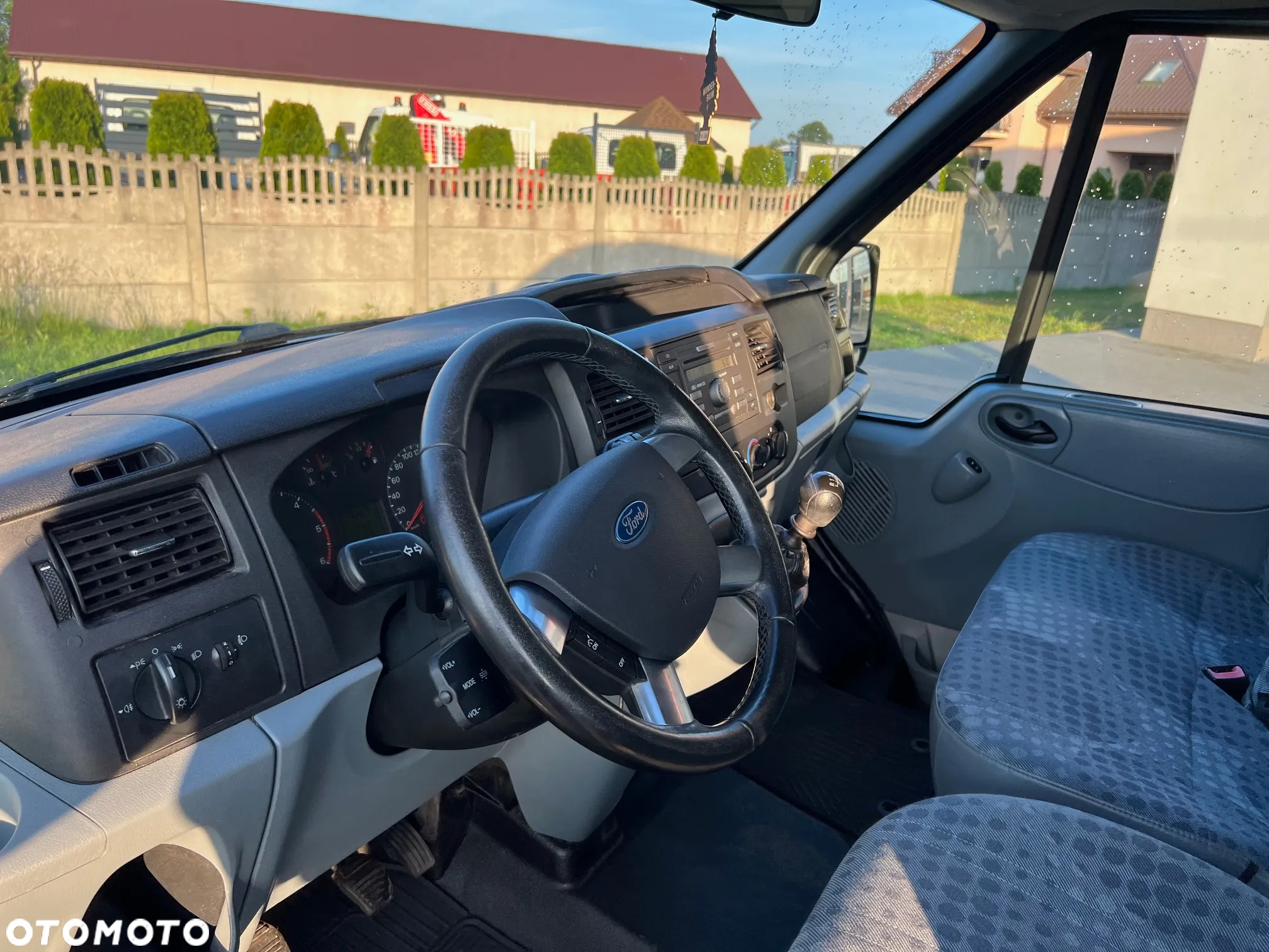 Ford Transit FT 300L - 17