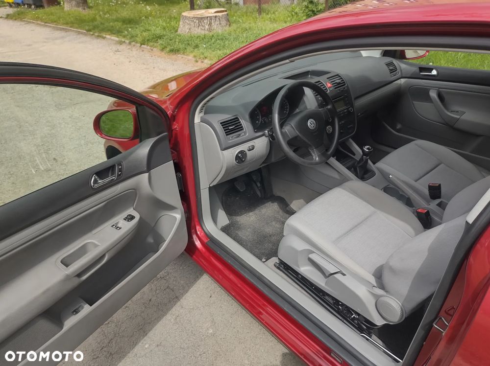 Volkswagen Golf 1.6 Goal - 11