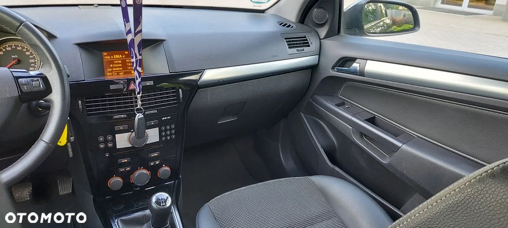 Opel Astra 1.8 Edition - 33