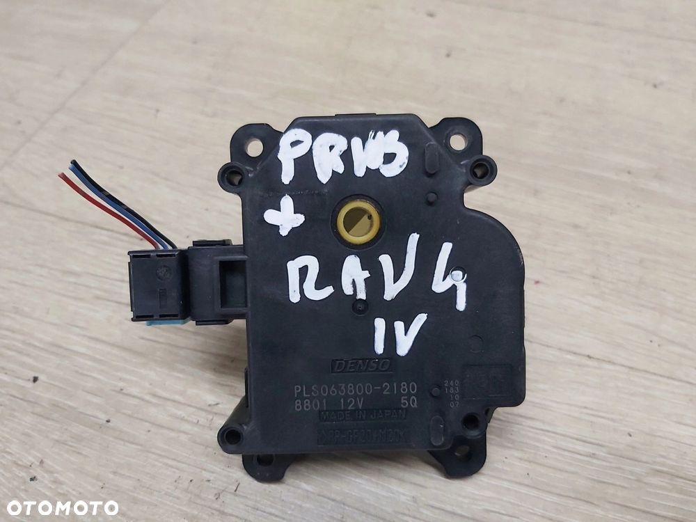 Toyota Rav4 IV XA40 13-18r Prius plus Silniczek nawiewu nagrzewnicy - 3