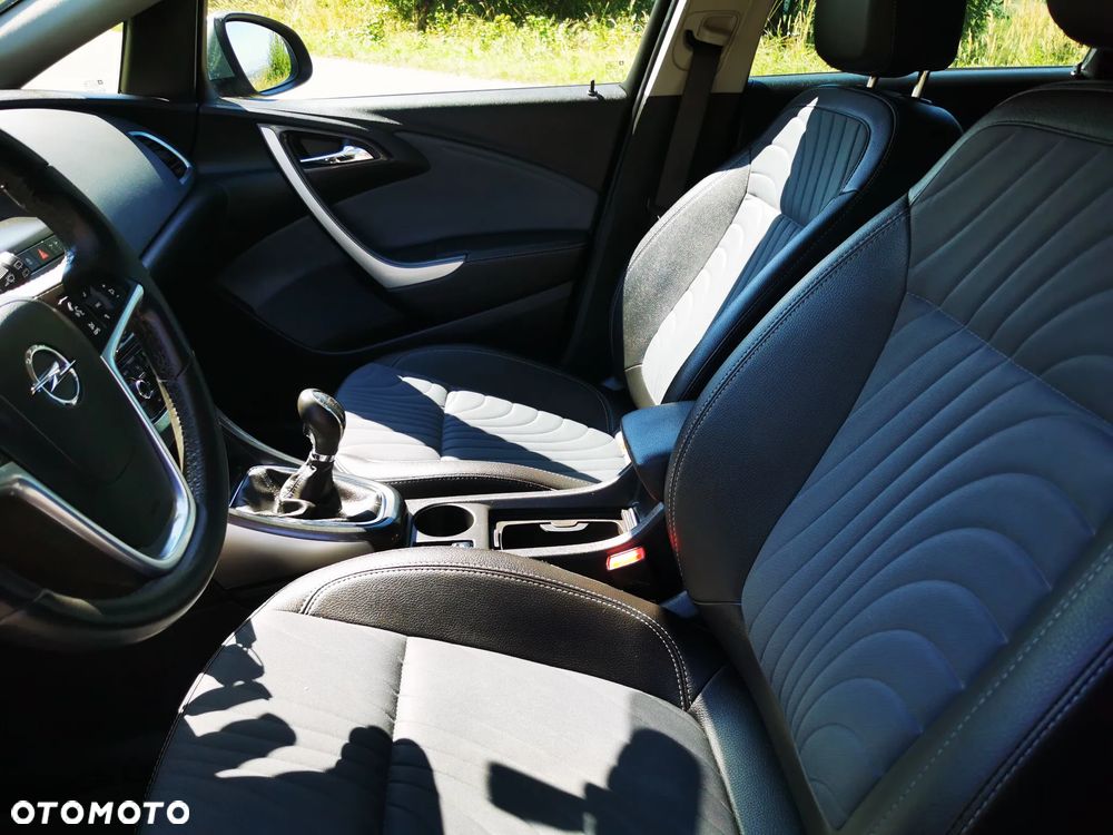 Opel Astra 1.4 Turbo - 16
