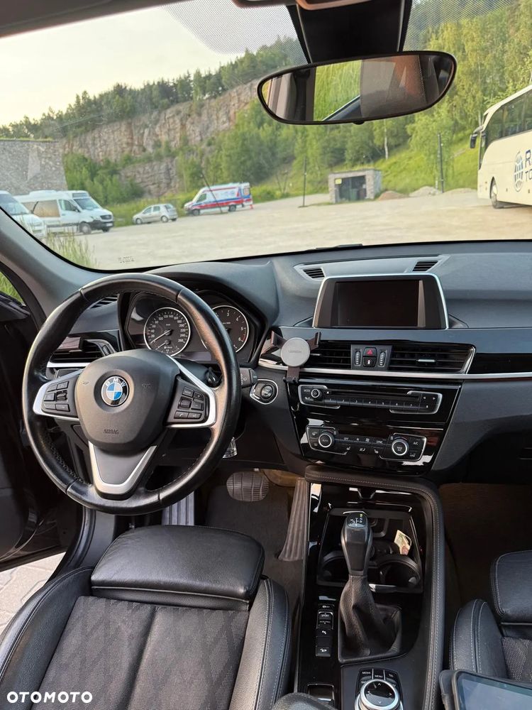 BMW X1 xDrive18d Advantage - 8