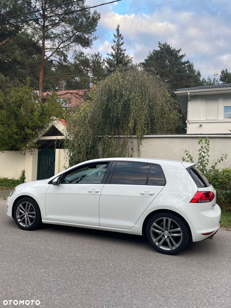 Volkswagen Golf 1.6 TDI BlueMotion Comfortline - 2