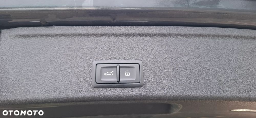 Audi A4 Avant 3.0 TDI quattro tiptronic sport - 11