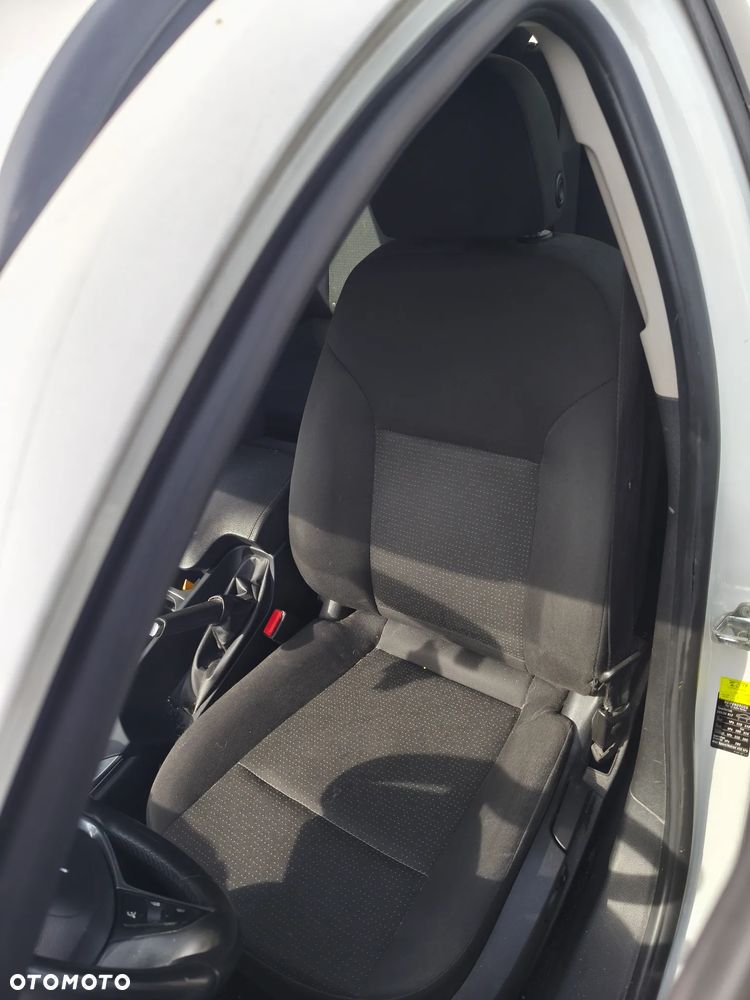 Opel Insignia 2.0 CDTI - 12