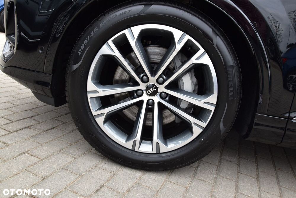 Audi Q7 - 7