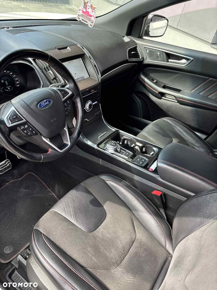 Ford Edge 2.0 EcoBlue Bi-Turbo 4x4 ST-LINE - 15