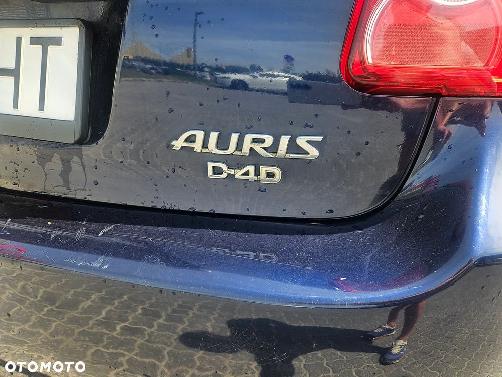 Toyota Auris 1.4 D-4D Premium MM - 3