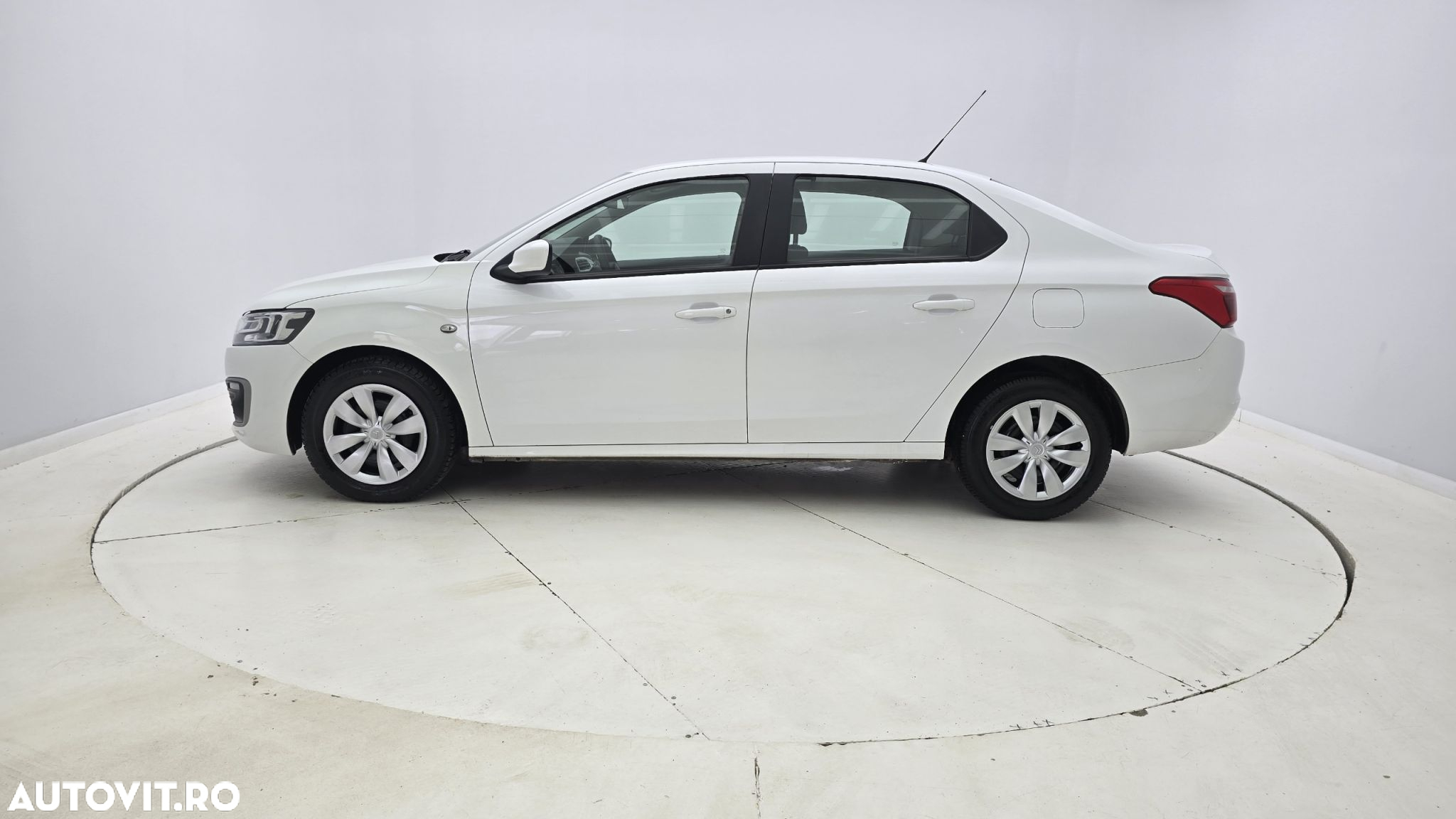 Citroën C-Elysée 1.5 BlueHDi 100 S&S BVM6 Feel - 9