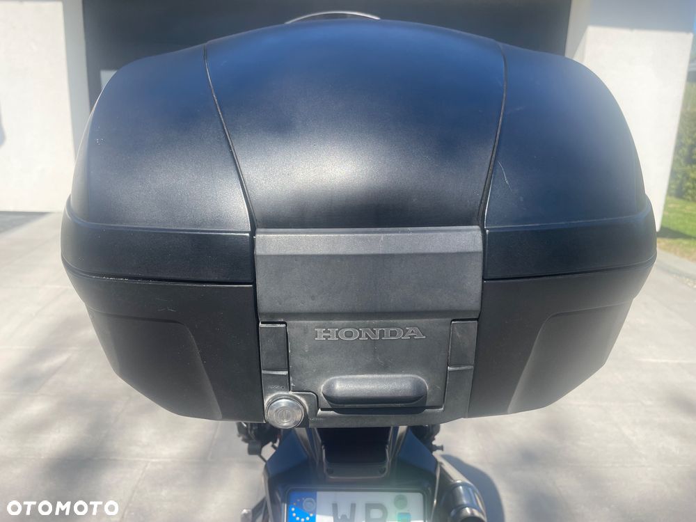 Honda CBF - 16