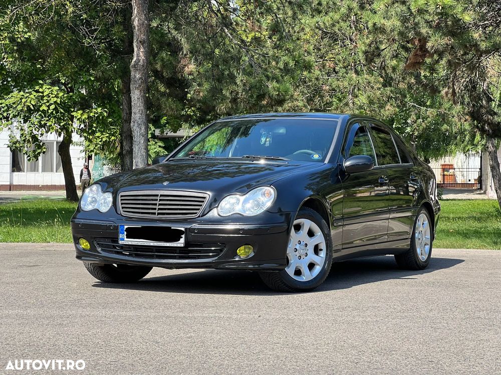 Mercedes-Benz C - 4