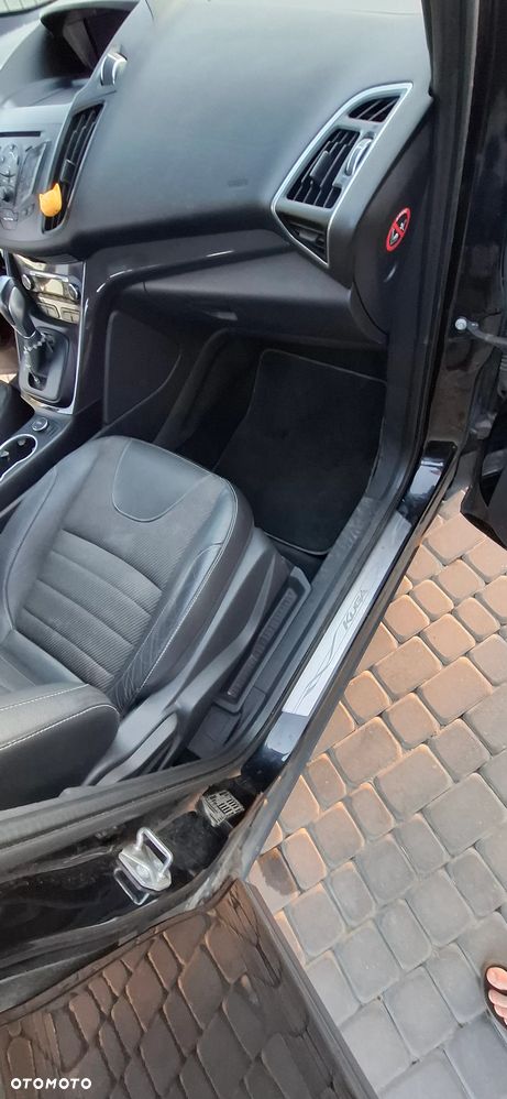 Ford Kuga 2.0 TDCi 4WD Titanium - 11