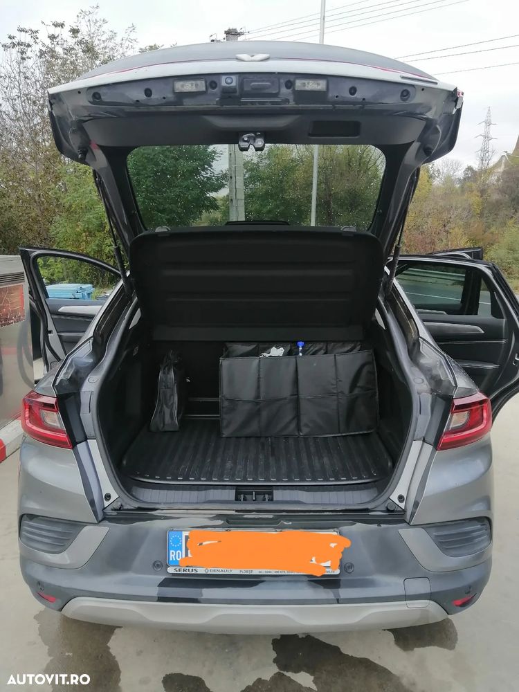 Renault Arkana E-TECH Hybrid 145 Techno - 8