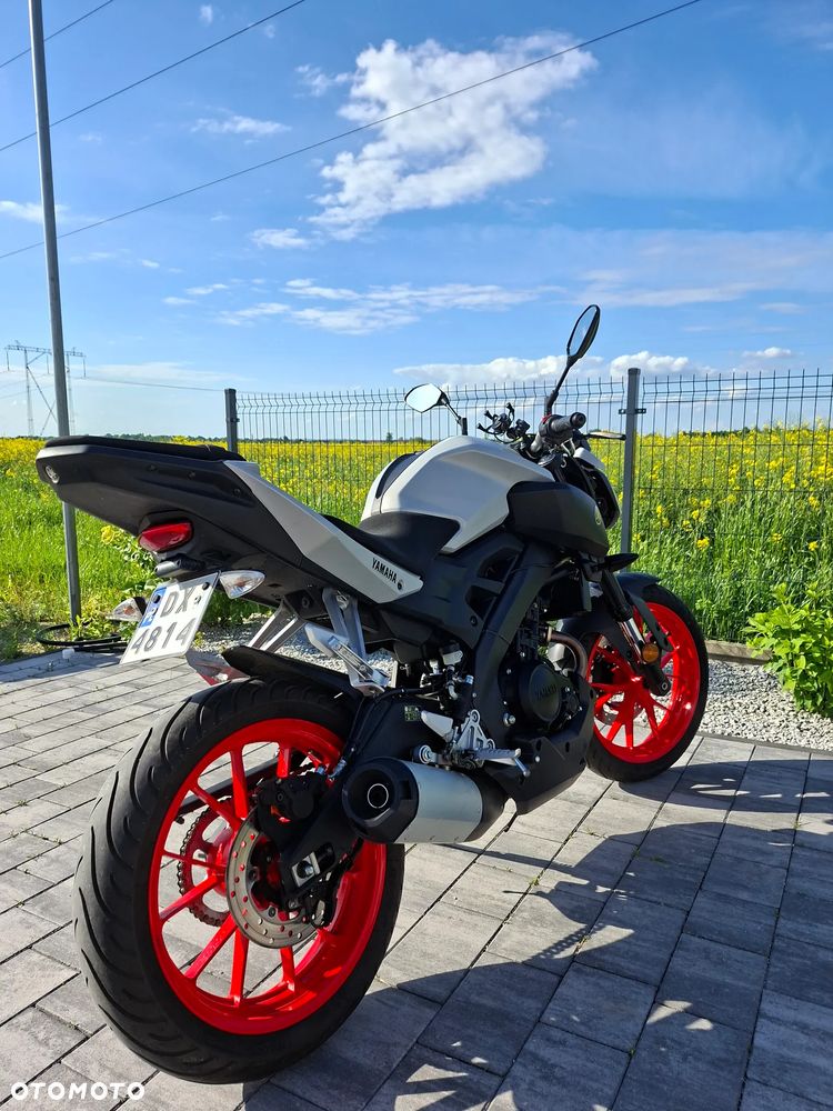 Yamaha MT - 15
