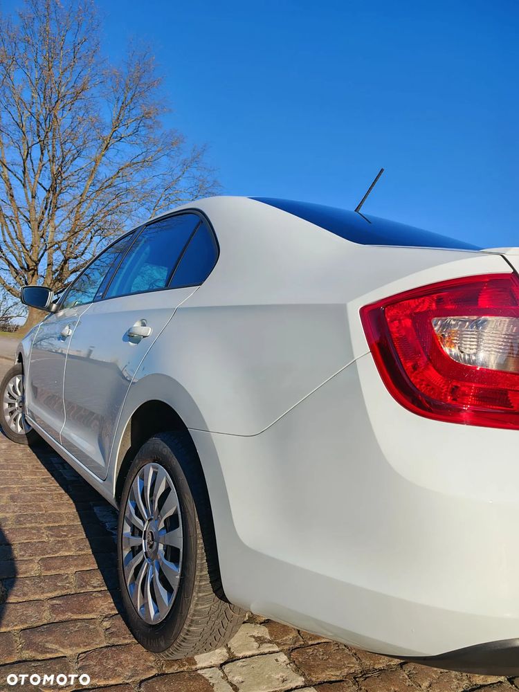 Skoda RAPID Spb 1.4 TSI Joy DSG - 6