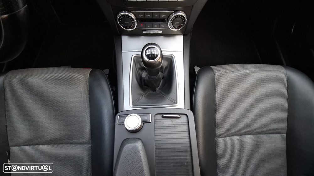 Mercedes-Benz C 200 CDI Avantgarde Edition - 41