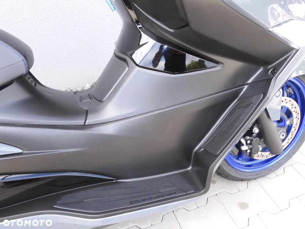 Suzuki Burgman - 19