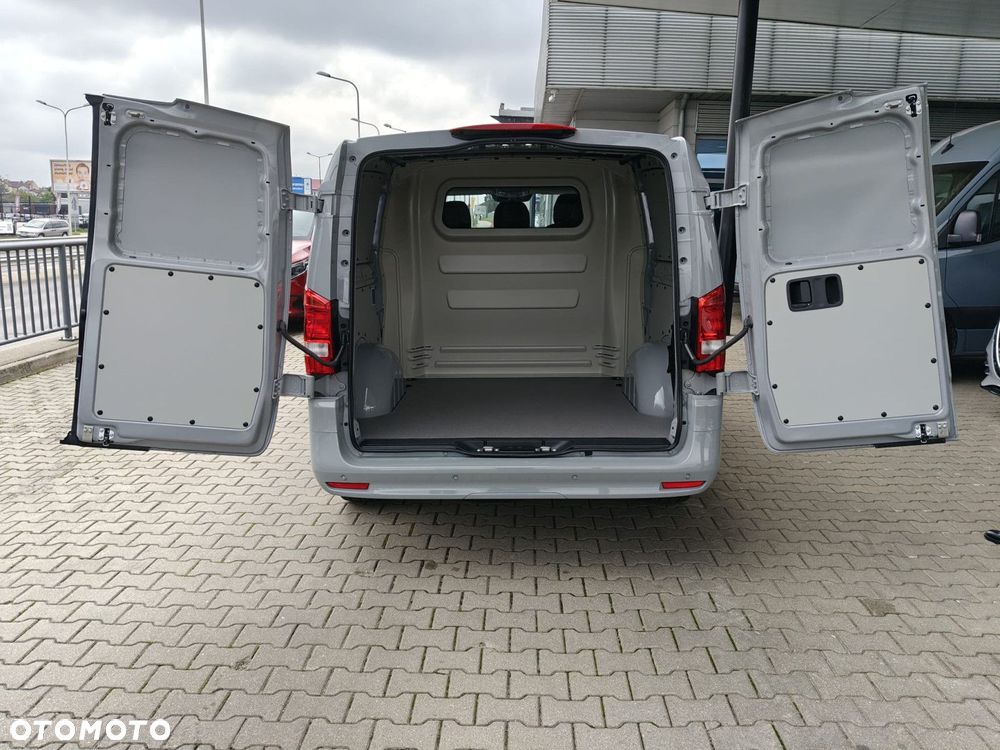 Mercedes-Benz Vito VITO 116 CDI MIXTO - 8