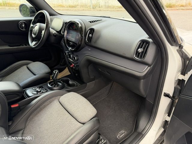 MINI Countryman Cooper D Untamed Edition Auto - 25