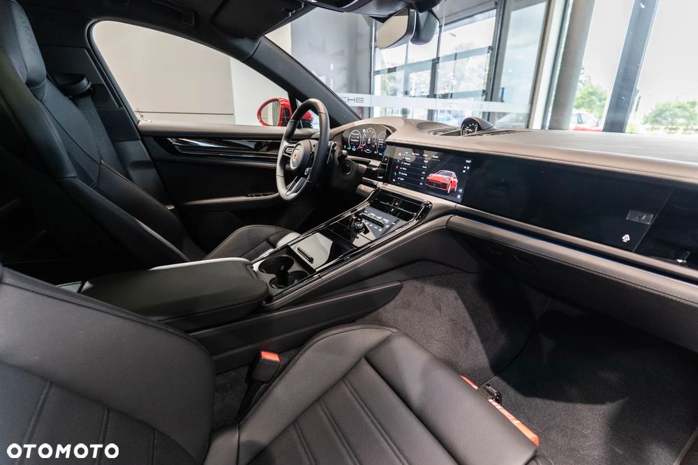 Porsche Panamera 4 - 14
