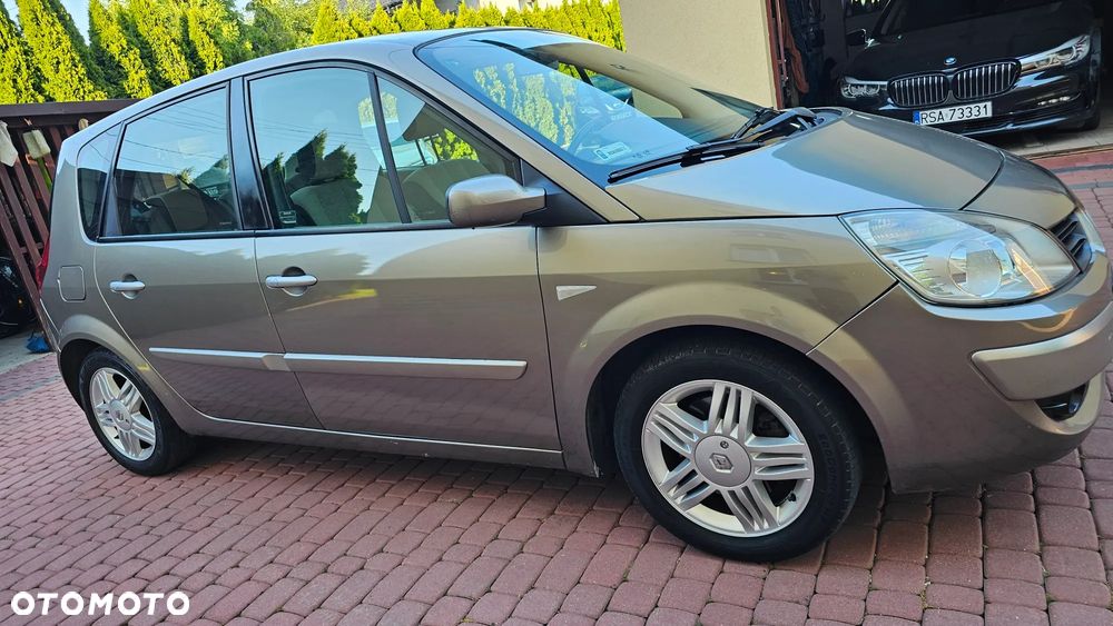 Renault Scenic 1.9 dCi Privilege - 20