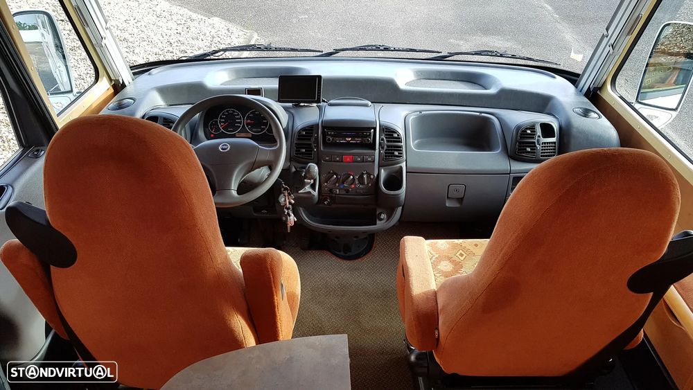 Rapido Le Randonneur 986F - 12