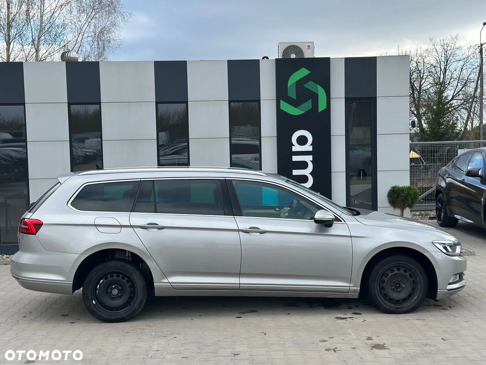 Volkswagen Passat - 6