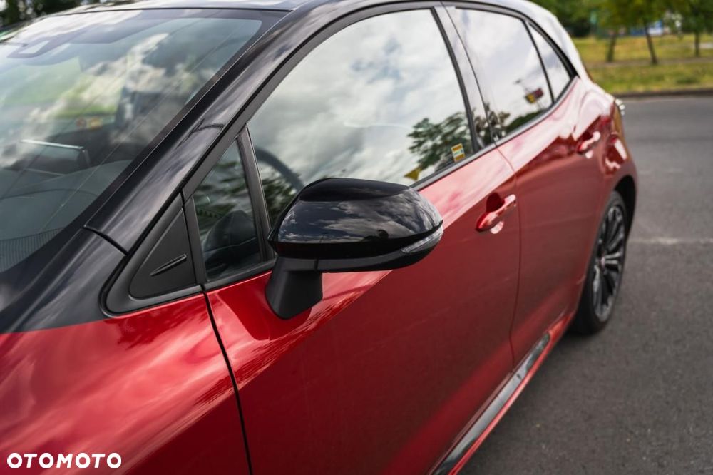 Toyota Corolla - 10