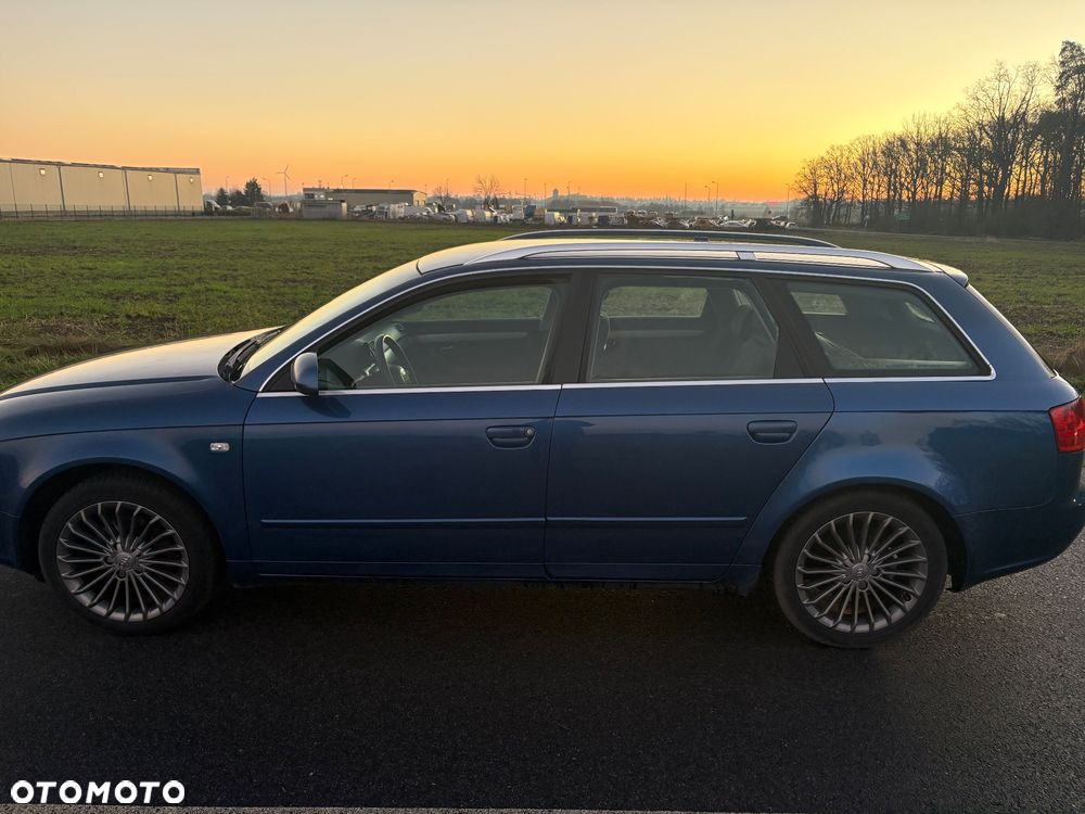 Audi A4 Avant 2.0 TDI - 8
