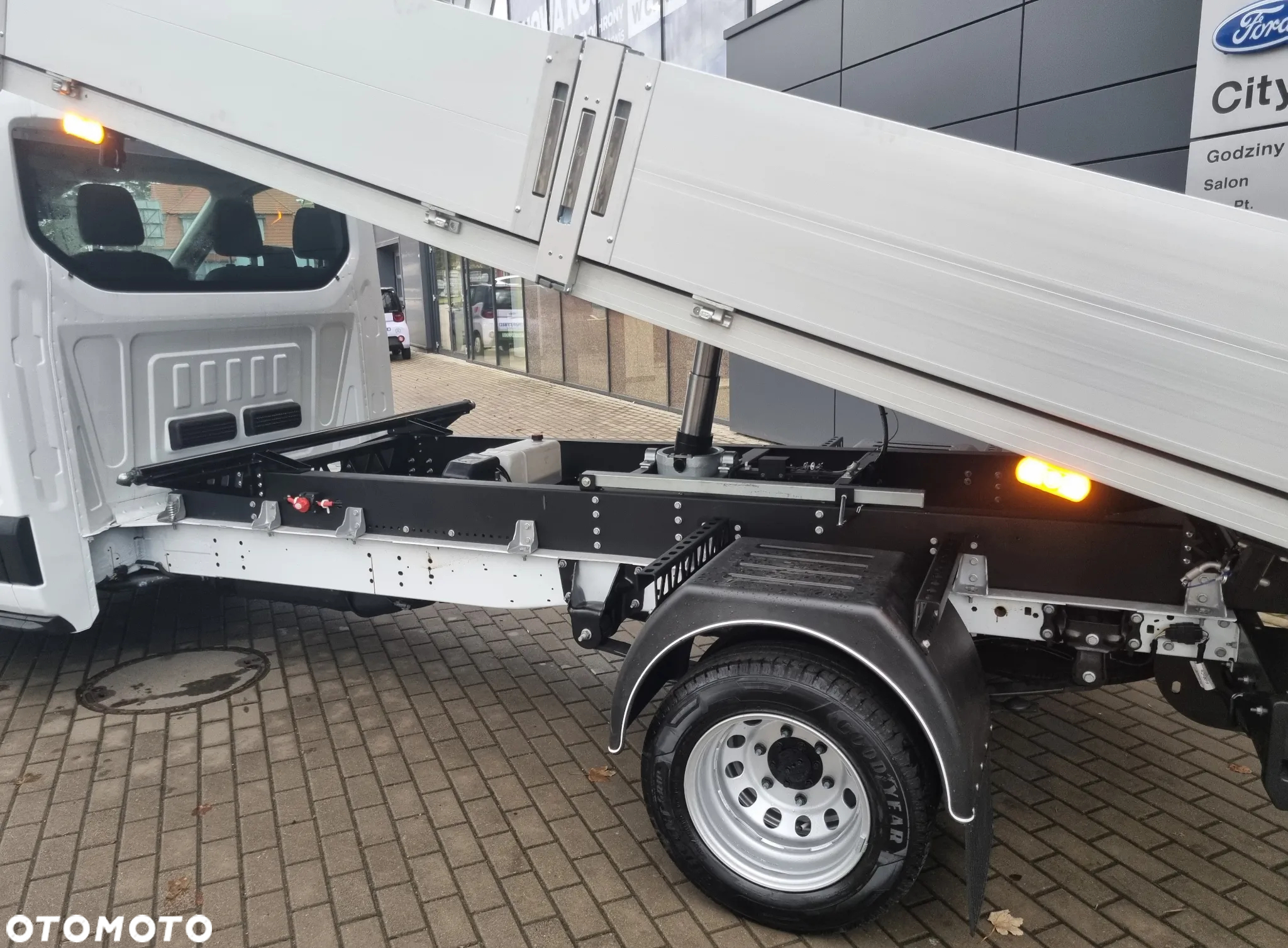 Ford Transit Zabudowa - 17