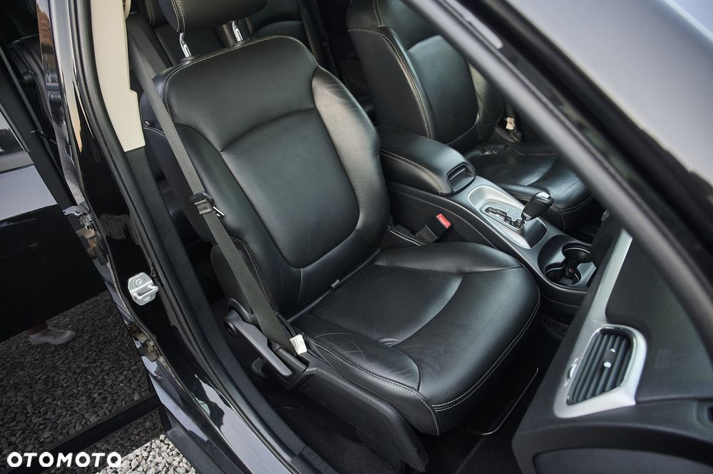 Fiat Freemont 2.0 Multijet 16V DPF Automatik Allrad Black Code - 26