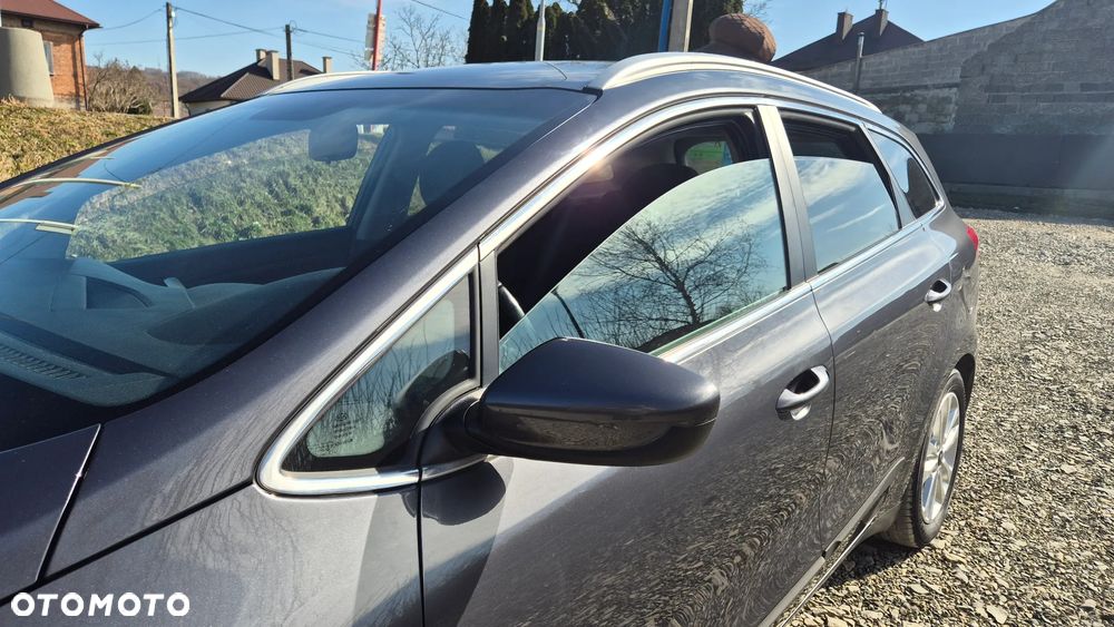 Kia Ceed 1.6 CRDi 136 ISG Dream Team Edition - 17