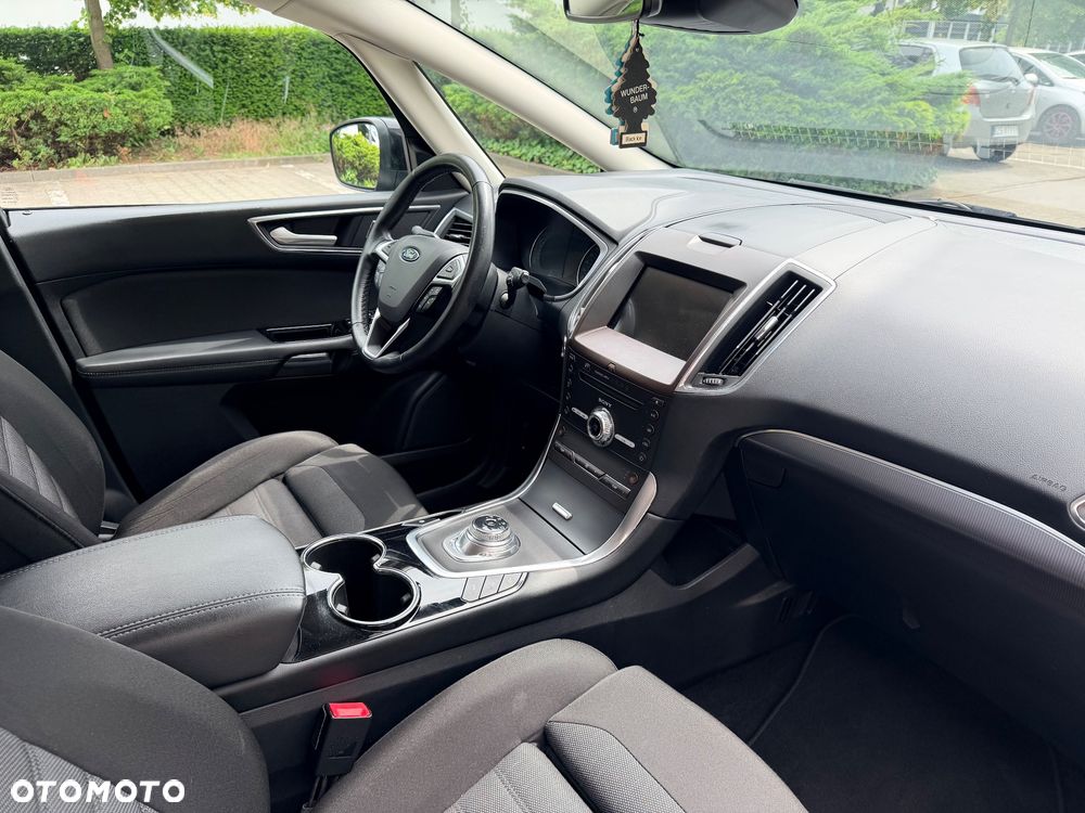 Ford S-Max - 28