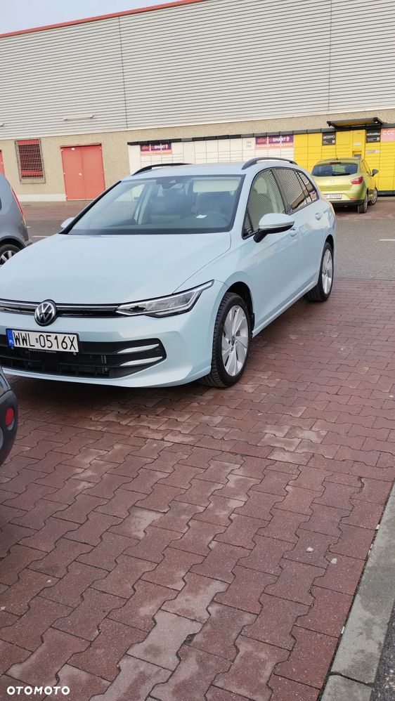 Volkswagen Golf VIII 1.5 TSI Life Plus - 1