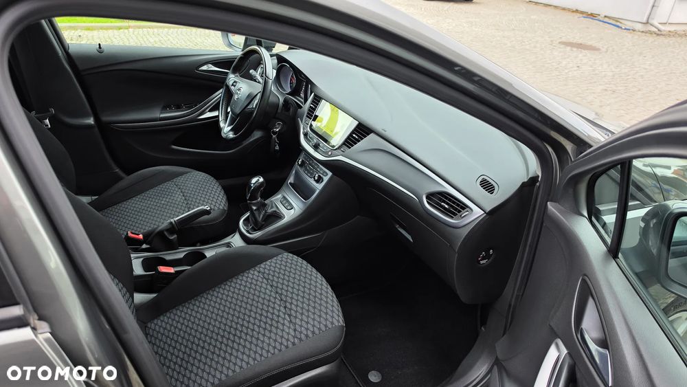 Opel Astra 1.6 D (CDTI) Start/Stop Business - 8