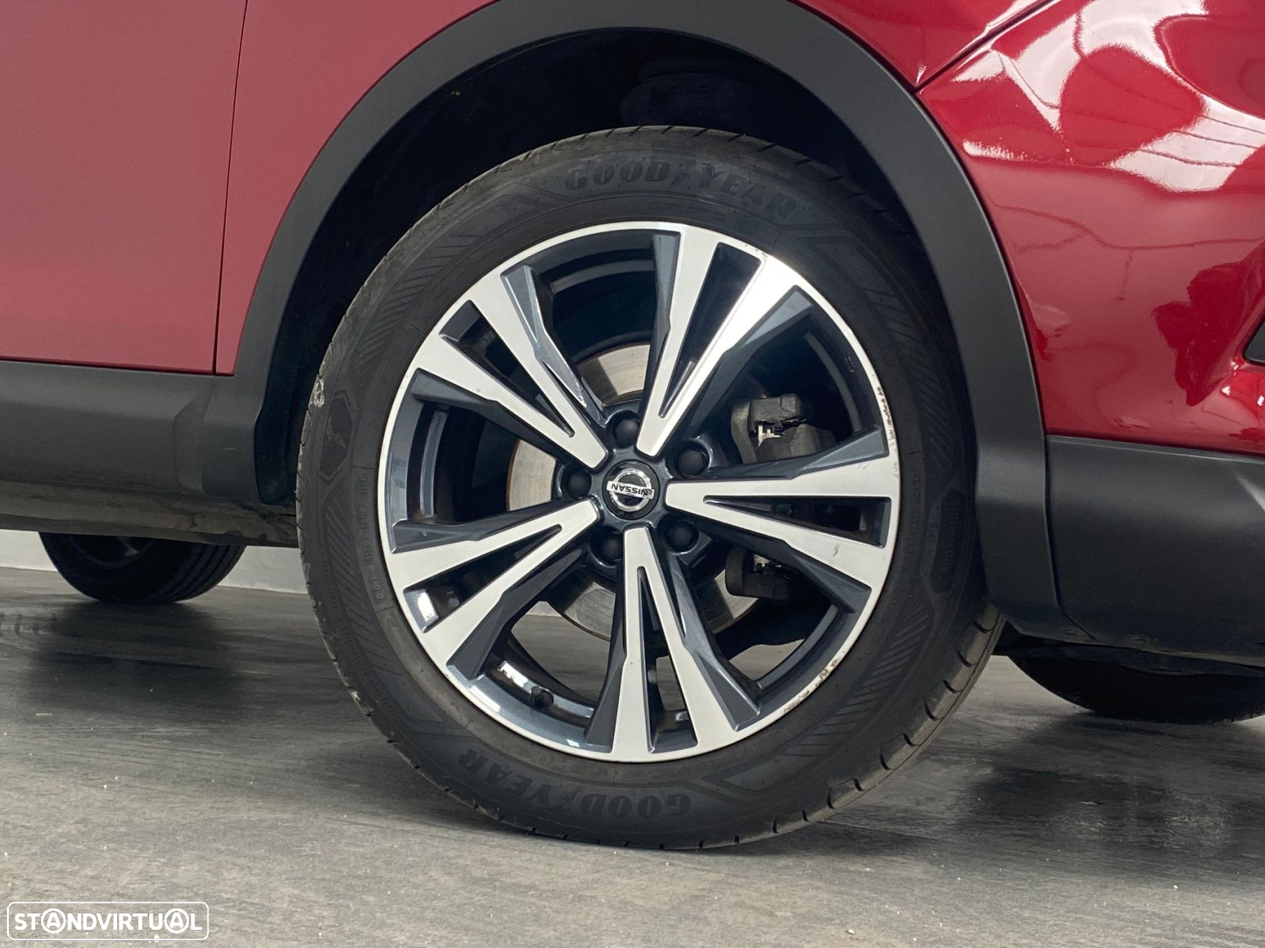 Nissan Qashqai 1.5 dCi N-Connecta DCT - 33