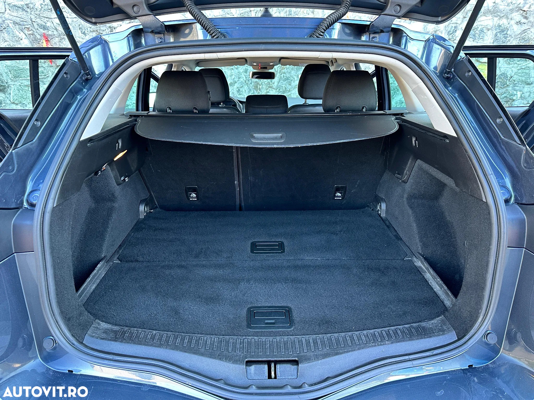 Renault Megane Estate 1.5 dCI Zen - 19