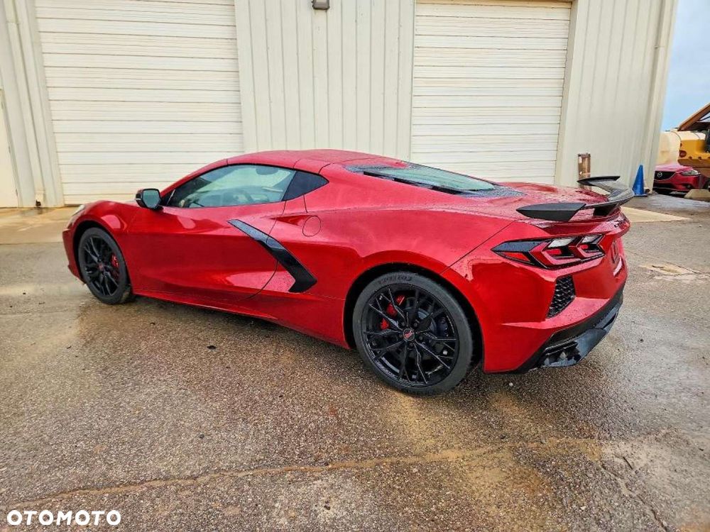 Chevrolet Corvette - 2