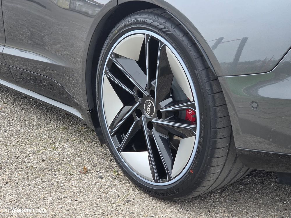 Audi e-tron GT quattro - 13