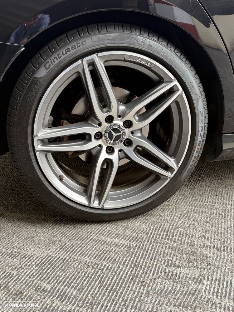 Mercedes-Benz E 220 d AMG Line 7L - 8