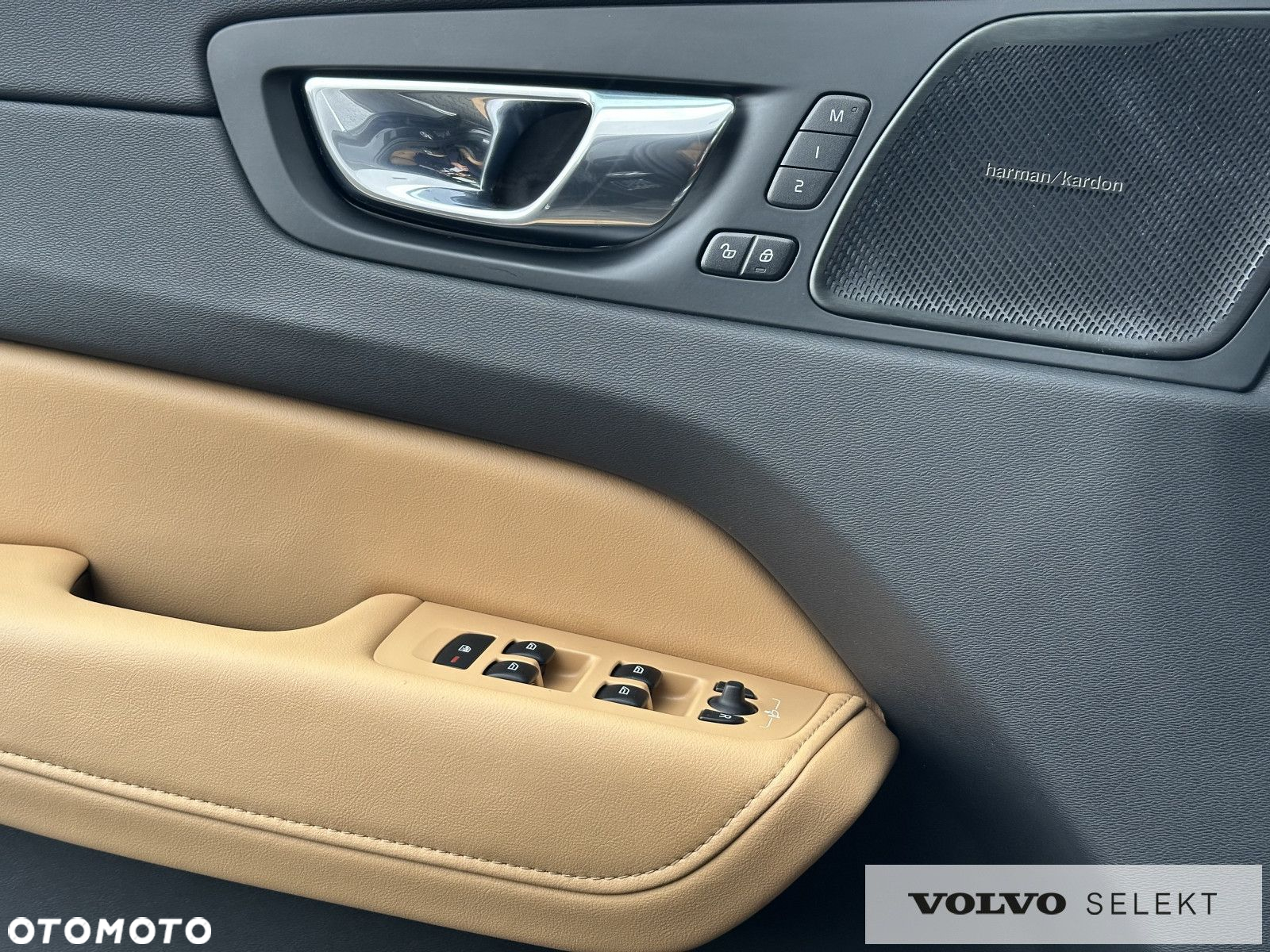 Volvo XC 60 - 21
