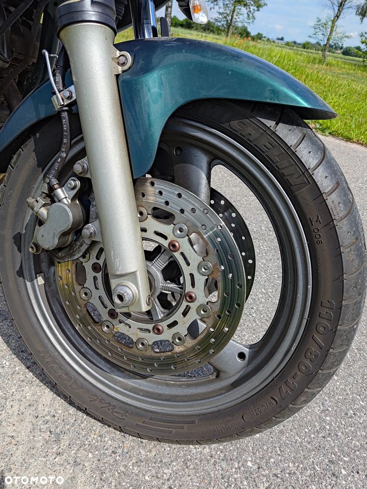 Yamaha XJ - 6