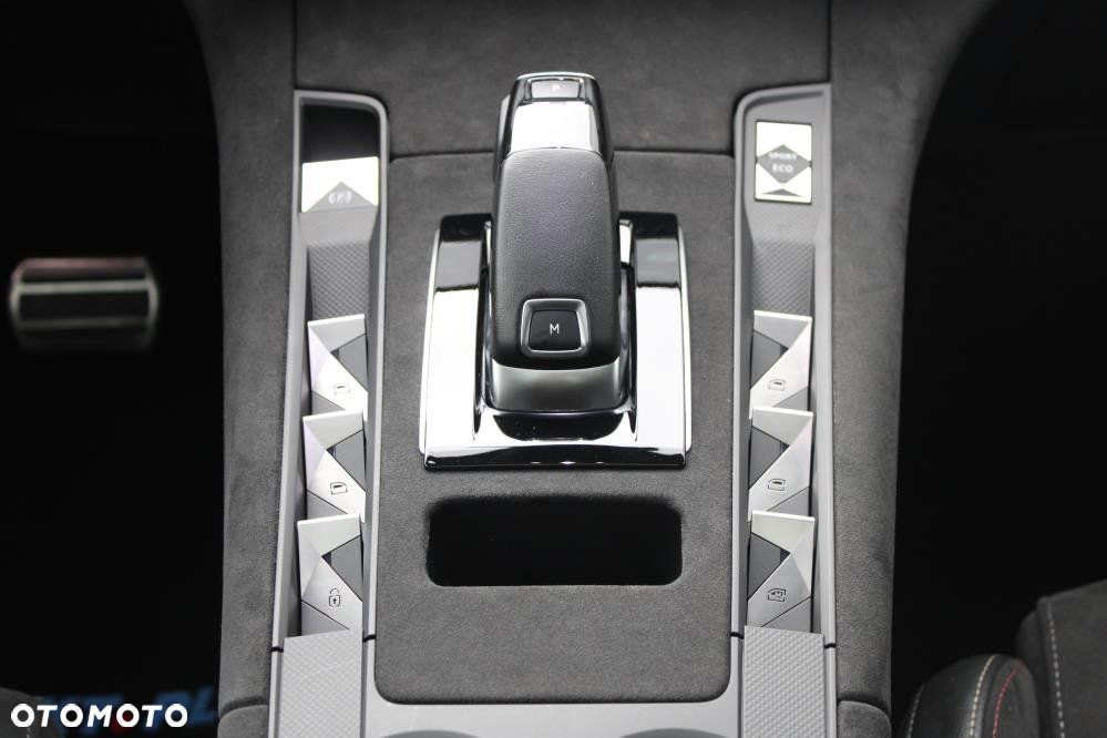 DS Automobiles DS 7 Crossback - 18