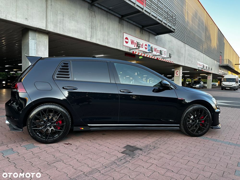 Volkswagen Golf GTI 2.0 TSI OPF DSG Performance - 4