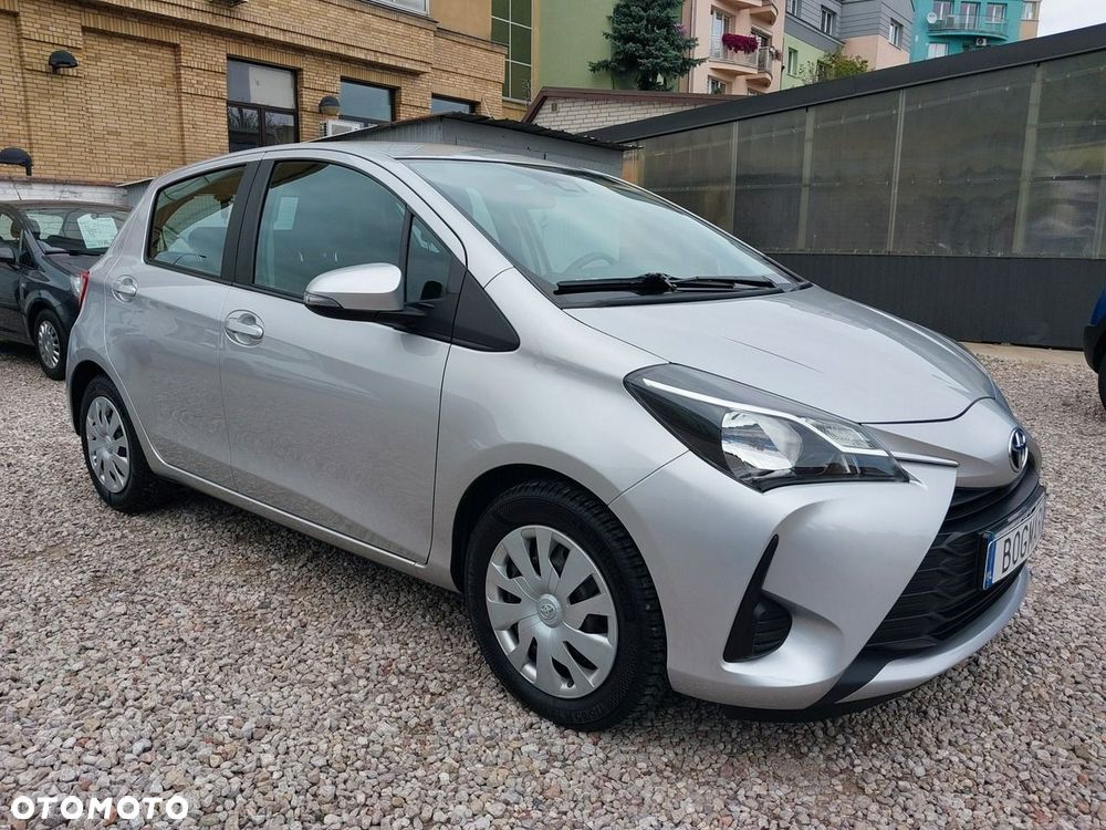 Toyota Yaris 1.0 Active EU6 - 6