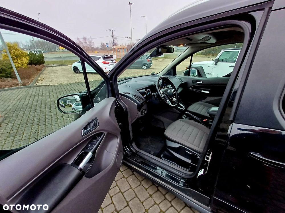 Ford Tourneo Connect - 17