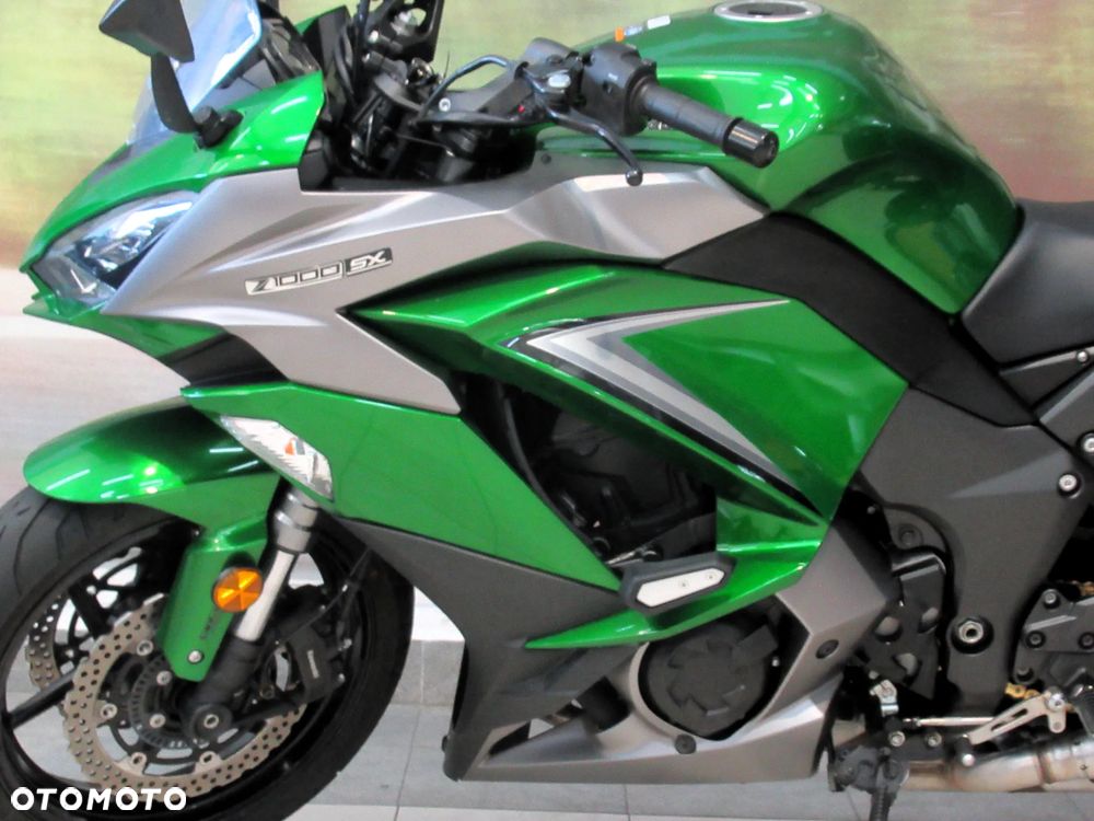 Kawasaki Ninja 1000 SX - 16