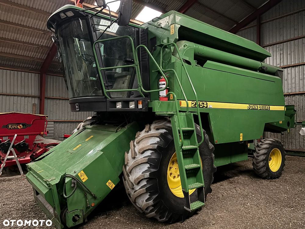 John Deere 2254 - 1