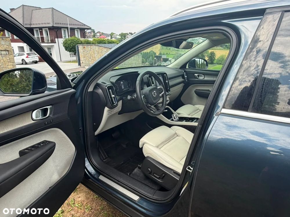 Volvo XC 40 T5 AWD Inscription - 26